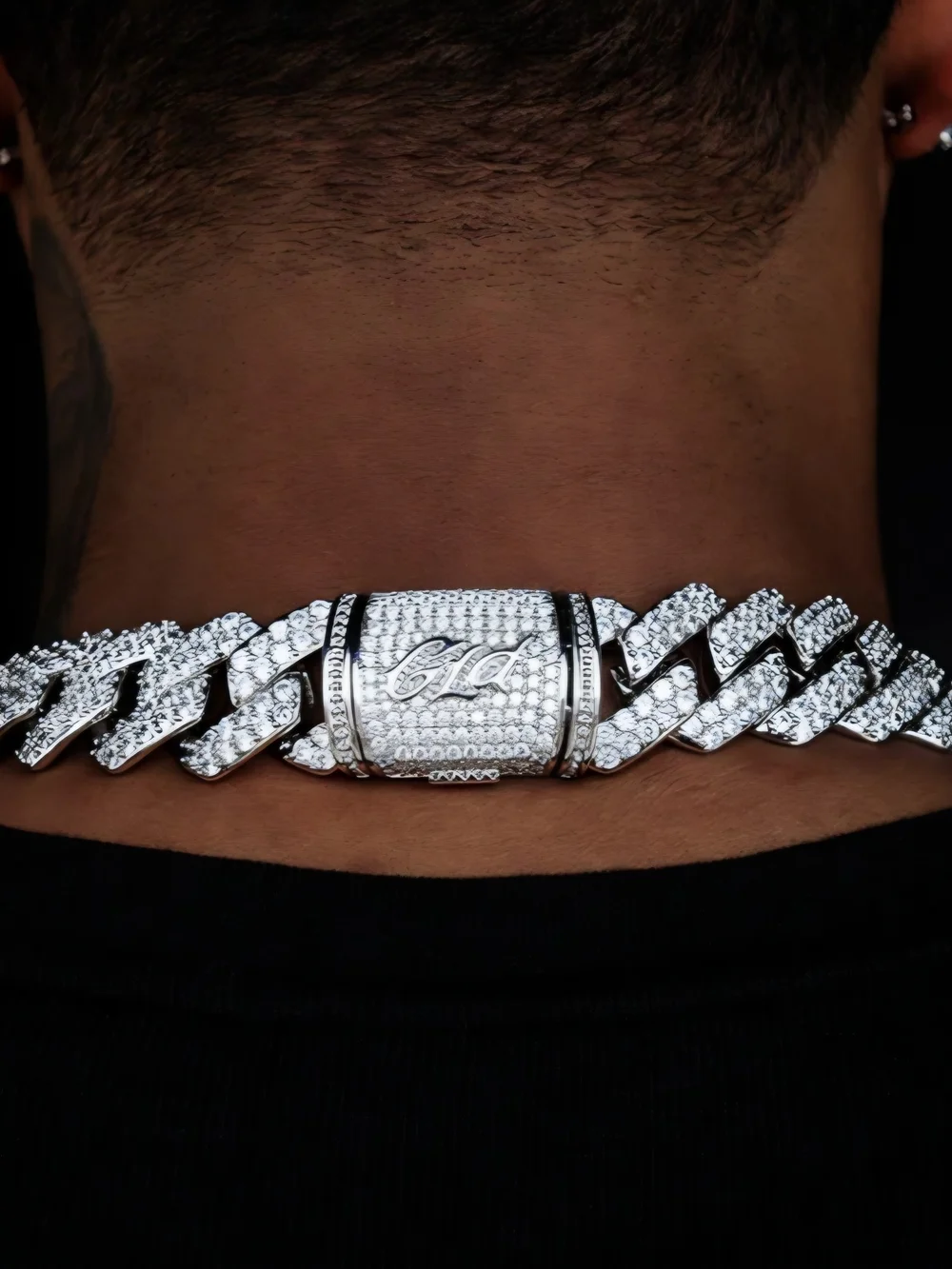 Iced Out GLD Diamond Prong Link Chain in White Gold - 25mm / 22